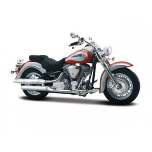 MAISTO 1:18 - YAMAHA 2001 ROAD STAR, RED