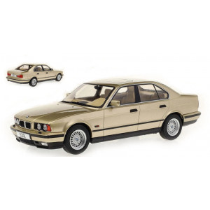 MODEL CAR GROUP 1:18 - BMW 5ER (E34) METALLIC BEIGE