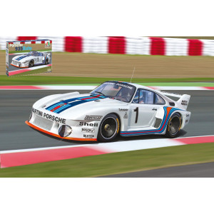 ITALERI 1:24 - PORSCHE 935 BABY KIT