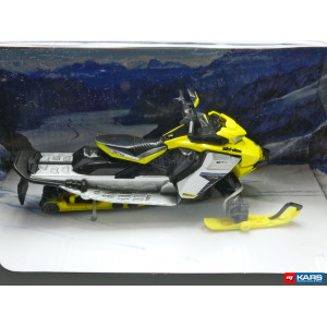 NEW RAY 1:20 - SKI-DOO MXZ XRS
