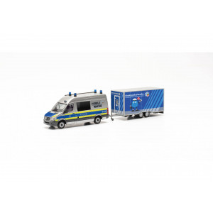 HERPA 1:87 - Mercedes-Benz Sprinter '13 half bus with trailer "Police Bavaria / Schwabia North"