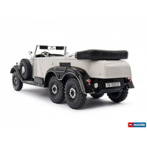 MODEL CAR GROUP 1:18 - MERCEDES G4 (W31) LIGHT GREY/BLACK
