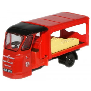 OXFORD 1:76 (00) - Scottish Dairy Farmers Milk Float