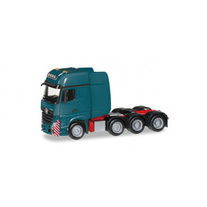 HERPA 1:87 - Mercedes-Benz Actros heavy duty rigid tractor, / ocean blue