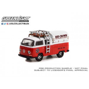 GREENLIGHT 1:64 - VOLKSWAGEN TYPE 2 1969 DOUBLE CAB PICKUP WITH ROOF RACK AND CANOPY RED CROWN GASOLINE