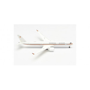 HERPA (WINGS) 1:500 - Luftwaffe Flugbereitschaft Airbus A350-900 – 10+01 “Konrad Adenauer”