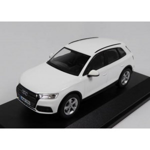ISCALE 1:43 - AUDI Q5 - IBIS WHITE