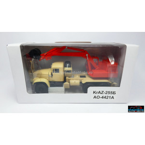 MAGAZINE MODELS 1:43 - KRAZ 255B AO-4421A, BEIGE/RED