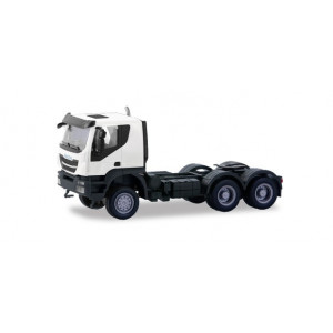 HERPA 1:87 - Iveco Trakker tractor 6×6, white