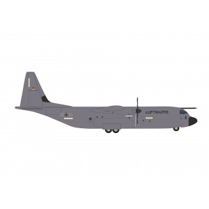 HERPA (WINGS) 1:500 - Luftwaffe C-130J-30 Super Hercules - Binational Air Transport Squadron - 55+01
