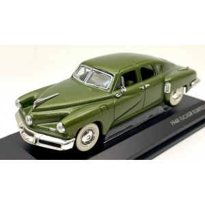 YATMING 1:43 - TUCKER TORPEDO 1948 GREEN