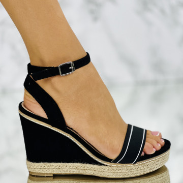 Sandale cu Platforma Stefania Negre