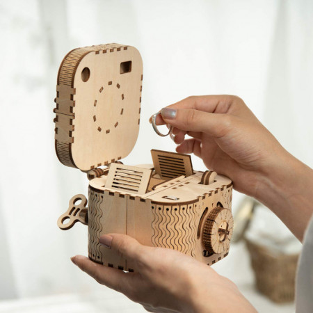 puzzle 3d din lemn cutie comori 2