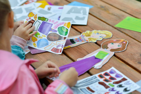 Joc design vestimentar creator de moda Eva pentru fete