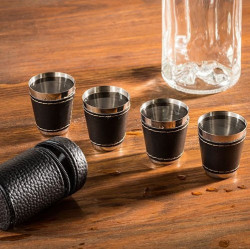 Set 4 pahare shot cu etui 5
