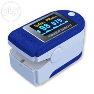CONTEC CMS-50D Puls-oximetru cu pletismograma, ecran OLED, puls 30-250bpm, SpO2 0-100%