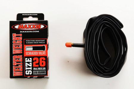 Maxxis WelterWeight AV - 26x1.90-2.215