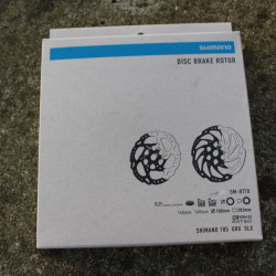 Shimano SM-RT70 SLX IceTech Centerlock intern - 180mm disc rotor