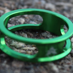 Spacer Risk UltraLight - aluminiu 10mm - verde