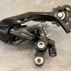 Shimano ALTUS RD-M2000 9-viteza schimbator spate SGS