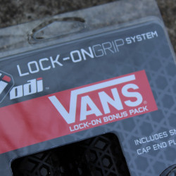 ODI Vans Limited Edition Lock-On grips - negru