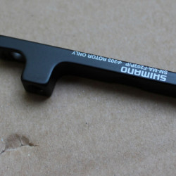 Shimano Adaptor fata SM-MA-F203P/P - 203mm