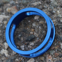 Spacer Risk UltraLight - aluminiu 10mm - albastru