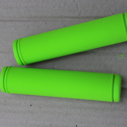Triple Eight Standard Slim Grip - verde
