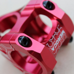 Meroca SuperLight CNC 31.8' - 35mm rosu
