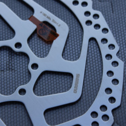 Shimano SM-RT26-M - 180mm disc rotor