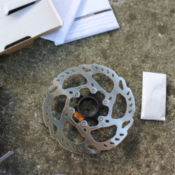 Shimano SM-RT70 SLX IceTech Centerlock intern - 180mm disc rotor