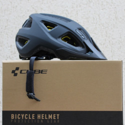 Cube Fleet MIPS - MTB Medium (52-57 cm)
