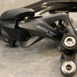 Shimano ALTUS RD-M2000 9-viteza schimbator spate SGS