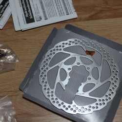 Shimano SM-RT56 Deore - 160mm disc rotor
