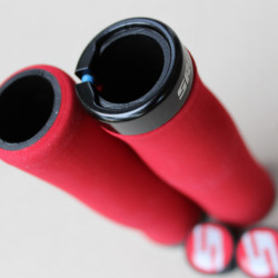 Sram Contour Ergo Lock-On mansoane burete - rosu