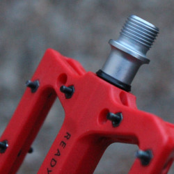 RFR Ready for Race - Nylon Flat Pedale - Rosu
