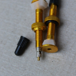 Set Valva tubeless FV 40mm Wake - auriu