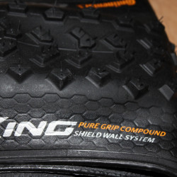 Continental Mountain King 3 ShieldWall Tubeless 27.5x2.3