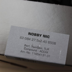 Schwalbe Nobby Nic Addix E-50 TLR 27.5x2.40 - pliabil