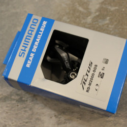 Shimano ALTUS RD-M2000 9-viteza schimbator spate SGS