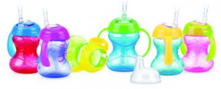 Nuby čaša sa slikonskom slamčicom i ručkama no spill 9m+ 240ml ( 0280084 )