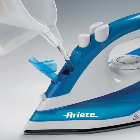 Ariete AR6234 pegla na paru 2000W