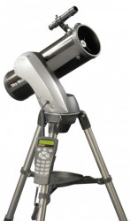 SkyWatcher skyhawk-1145P (114/500) newtonian reflector on AZ-GoTo mount ( SWN1145gt )
