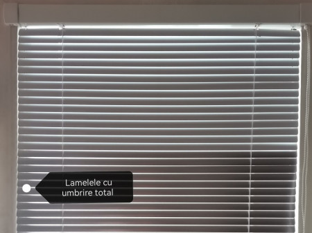 jaluzele orizontale aluminiu confectionata model 2 umbrire total L 57.50X97