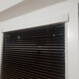 jaluzele orizontale aluminiu confectionata model 2- umbrire total L 70x110cm