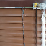 jaluzele orizontale aluminiu confectionata culori MARO/ MAT -P14