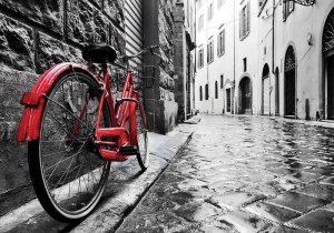 Papier peint - Rue de la ville dans un jour de pluie, accent rouge - 11675