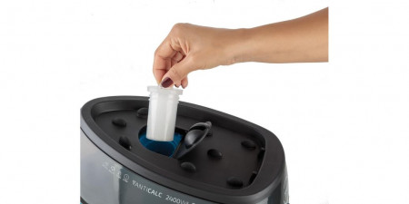 Statie de calcat Fakir Veronica, 2000 W, Rezervor 2 l, 5 bari, Abur variabil 140 g/min, Functie auto-curatare, Sistem antipicurare, Negru