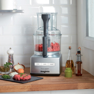 Robot multifunctional Magimix CS5200XL, 1100W, Motor profesional cu 30 ani garantie, 3 boluri (3.6L/2.6L/1.2L), Viteza automata, Fabr. in Franta, Crom, PRODUS RESIGILAT