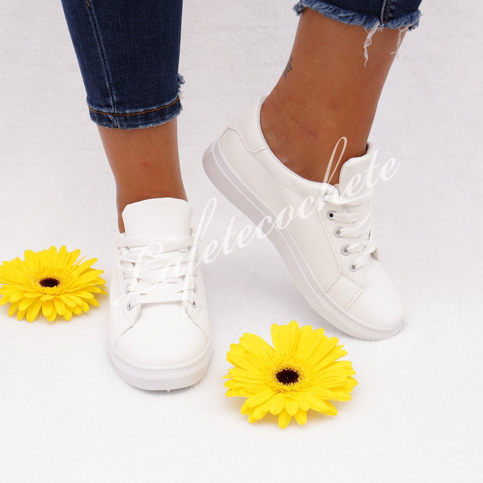 Adidasi dorata white